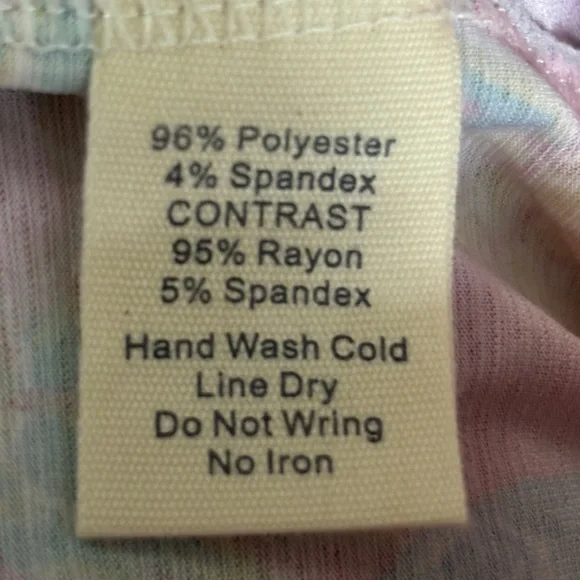 Simply Southern NWT Pineapple 🍍 print pink lounge shorts  S/M - Picture 8 of 9